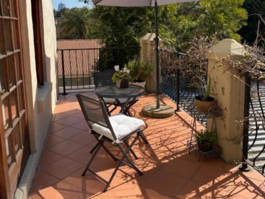 Tuscan Rose Johannesburg Luaran gambar